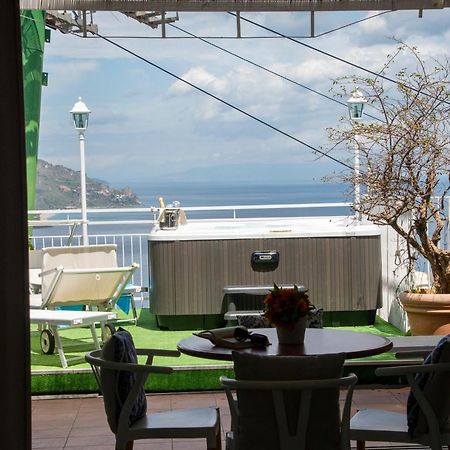 Dream View Suites ตาออร์มินา ภายนอก รูปภาพ