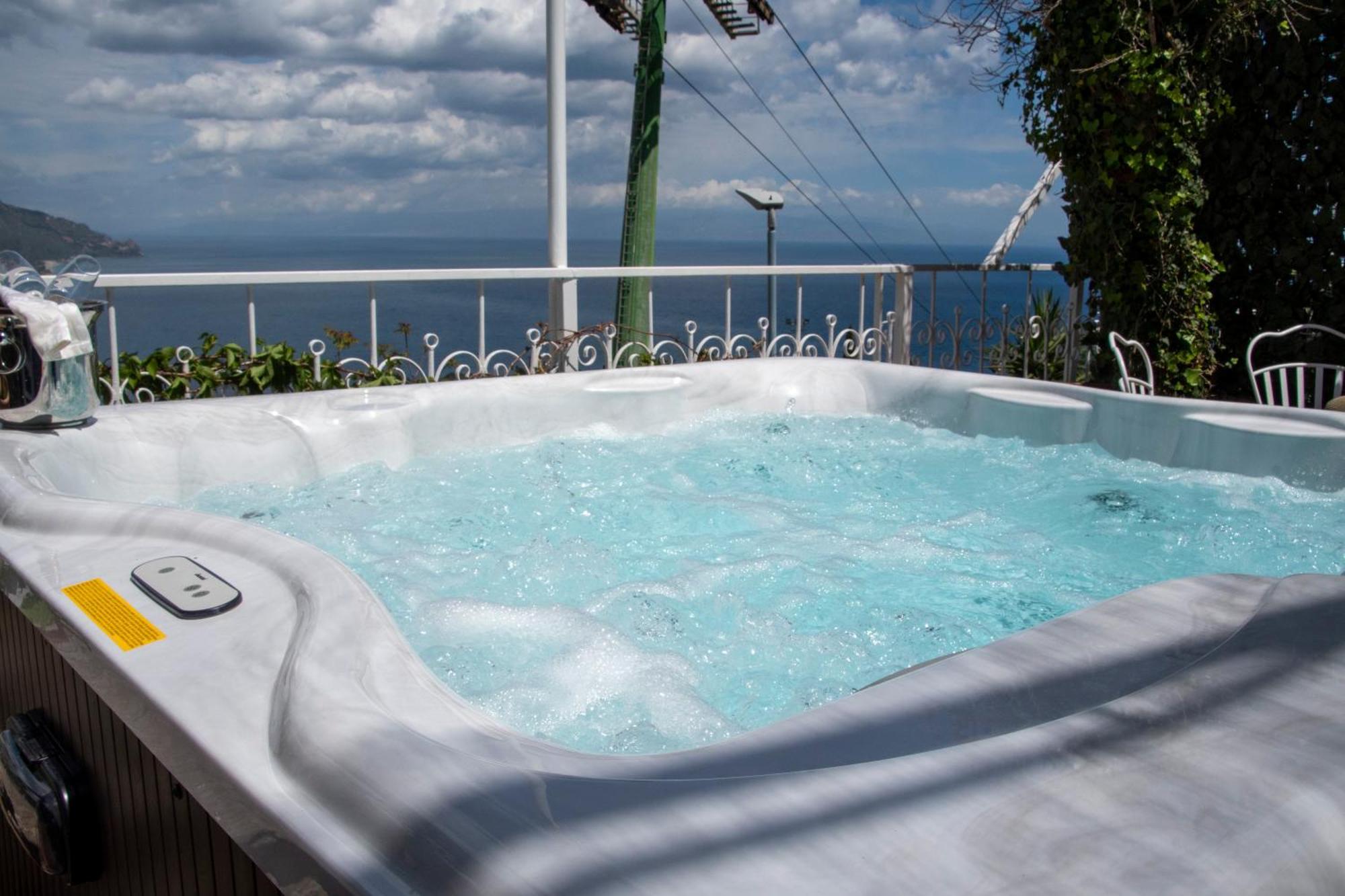 Dream View Suites ตาออร์มินา ภายนอก รูปภาพ