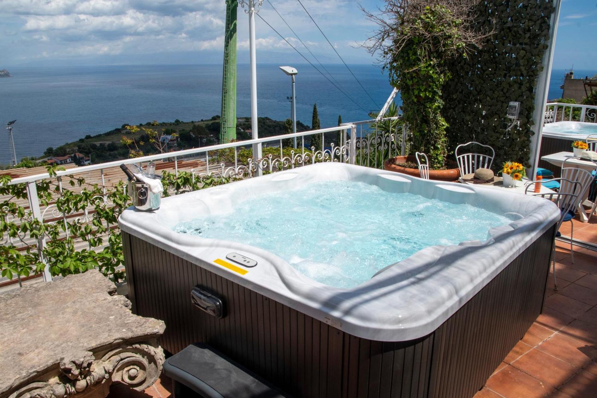 Dream View Suites ตาออร์มินา ภายนอก รูปภาพ